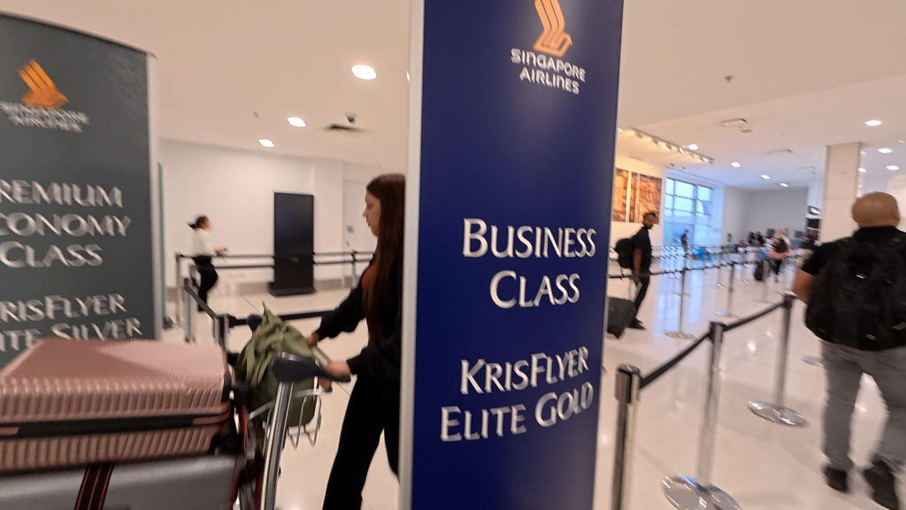 Check-in area for Singapore Business passengers at Sydney Airport