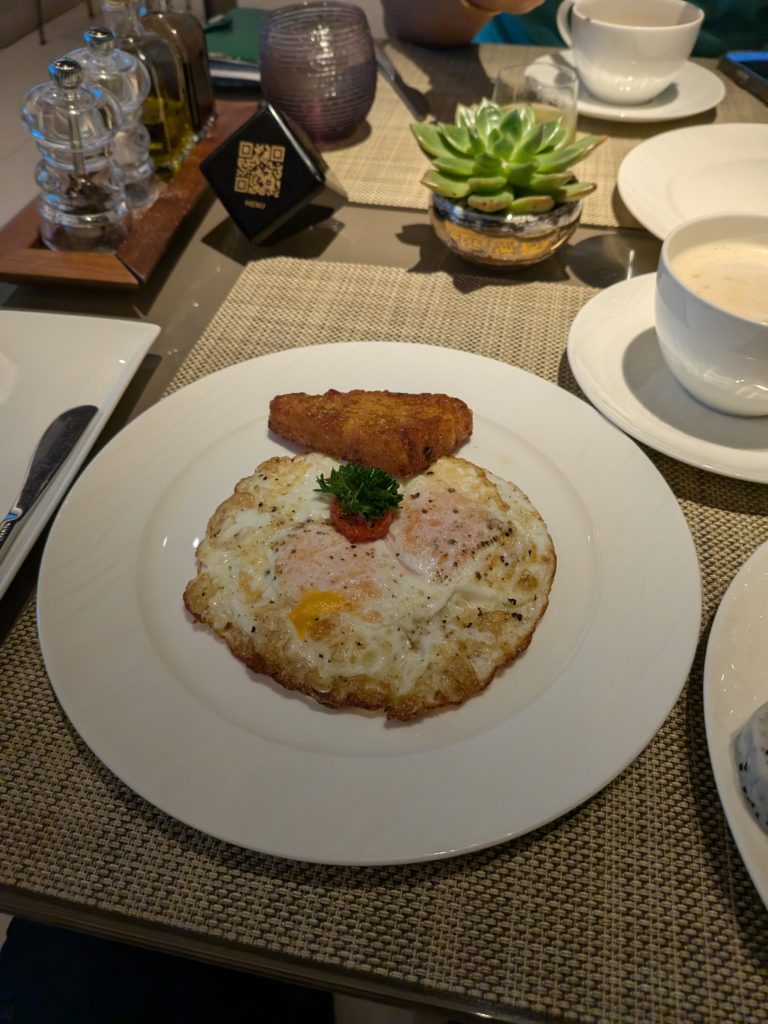 Chef-prepared fried eggs